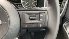 Nissan Qashqai 1.3 DiG-T MH Acenta Premium 5dr Petrol Hatchback